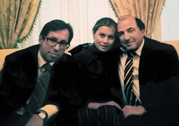 Иллюстрация к книге — Время Березовского [i_029.jpg]