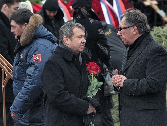 Иллюстрация к книге — Время Березовского [i_080.jpg]