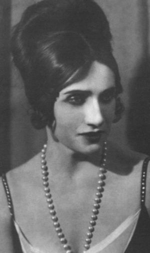 Иллюстрация к книге — Таиров [i_053.jpg]