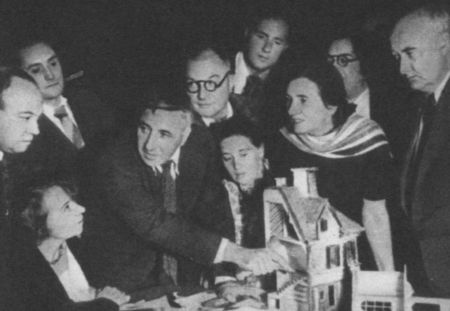 Иллюстрация к книге — Таиров [i_056.jpg]