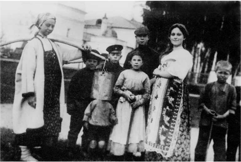 Иллюстрация к книге — Сергей Есенин. Биография [i_002.jpg]