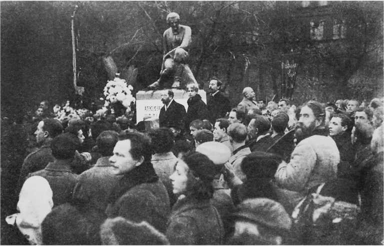 Иллюстрация к книге — Сергей Есенин. Биография [i_104.jpg]