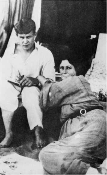 Иллюстрация к книге — Сергей Есенин. Биография [i_184.jpg]