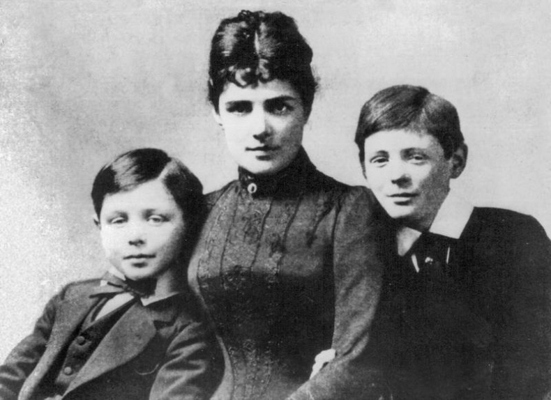 Иллюстрация к книге — Черчилль. Династия на вершине мира [i_006.jpg]