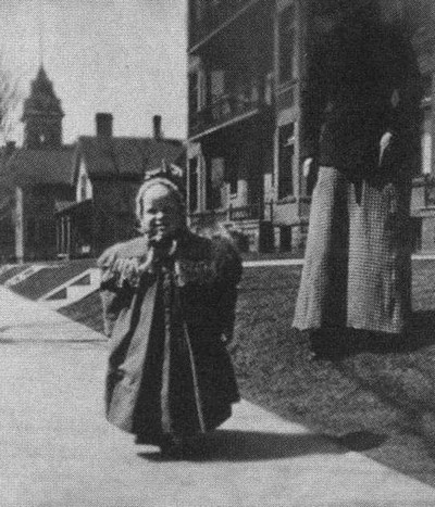 Иллюстрация к книге — Фицджеральд [i_003.jpg]