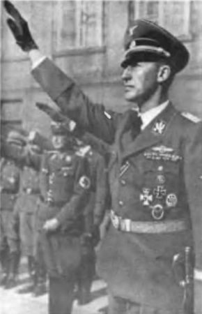 Иллюстрация к книге — Александр Коротков [i_038.jpg]