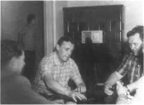 Иллюстрация к книге — Александр Коротков [i_093.jpg]