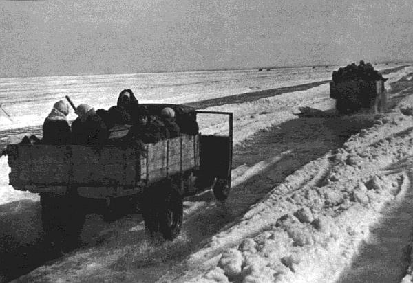 Иллюстрация к книге — Ленинградский фронт [i_065.jpg]