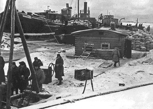 Иллюстрация к книге — Ленинградский фронт [i_072.jpg]