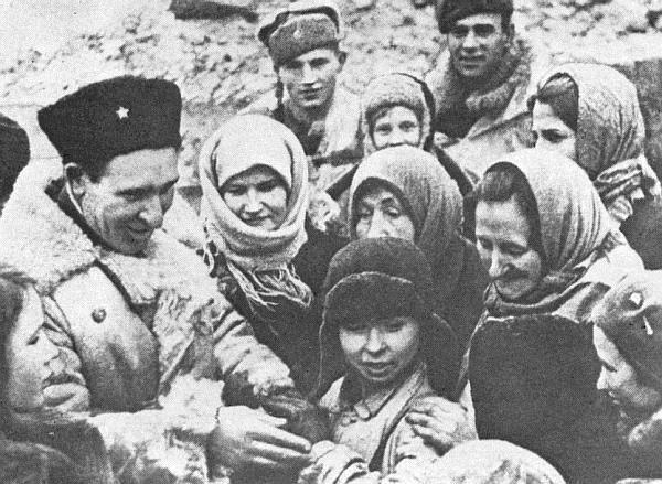 Иллюстрация к книге — Ленинградский фронт [i_095.jpg]