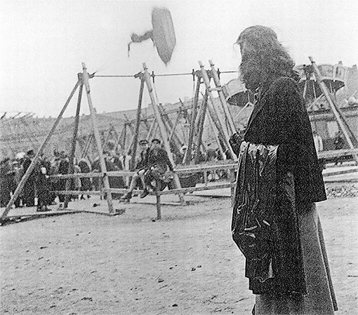 Иллюстрация к книге — Храброе сердце Ирены Сендлер [i_016.jpg]