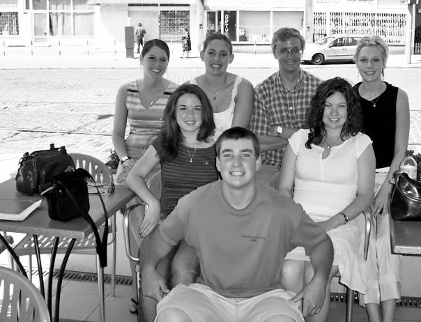 Иллюстрация к книге — Храброе сердце Ирены Сендлер [i_040.jpg]