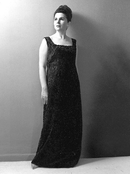 Иллюстрация к книге — Екатерина Фурцева. Главная женщина СССР [i_011.jpg]