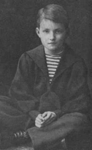 Иллюстрация к книге — Шостакович [i_005.jpg]