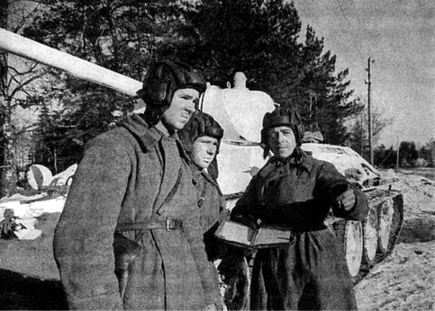 Иллюстрация к книге — Их послал на смерть Жуков? Гибель армии генерала Ефремова [i_032.jpg]