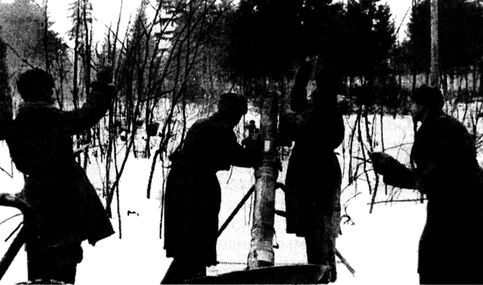 Иллюстрация к книге — Их послал на смерть Жуков? Гибель армии генерала Ефремова [i_038.jpg]