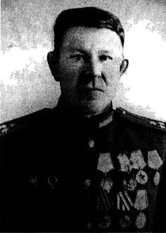 Иллюстрация к книге — Их послал на смерть Жуков? Гибель армии генерала Ефремова [i_074.jpg]