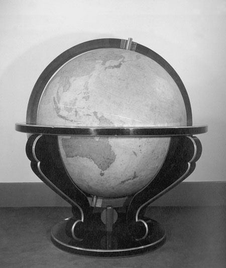 Иллюстрация к книге — Император Мэйдзи и его Япония [i_061.jpg]