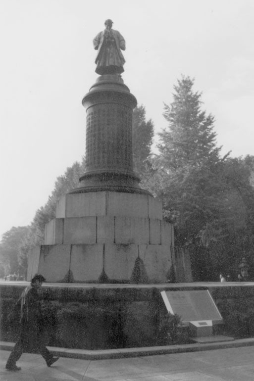 Иллюстрация к книге — Император Мэйдзи и его Япония [i_189.jpg]