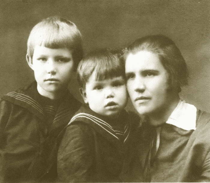 Иллюстрация к книге — Конев. Солдатский Маршал [i_015.jpg]