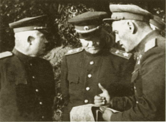 Иллюстрация к книге — Конев. Солдатский Маршал [i_028.jpg]