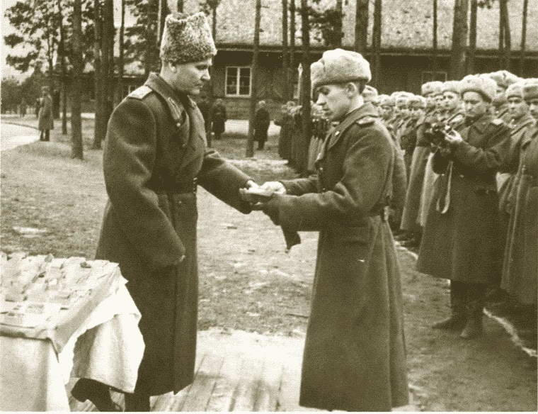 Иллюстрация к книге — Конев. Солдатский Маршал [i_033.jpg]