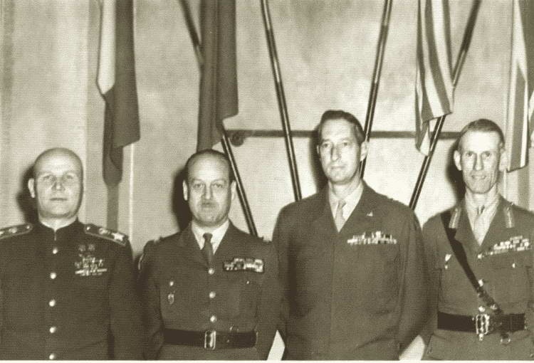 Иллюстрация к книге — Конев. Солдатский Маршал [i_036.jpg]