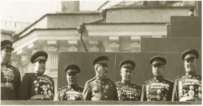 Иллюстрация к книге — Конев. Солдатский Маршал [i_044.jpg]