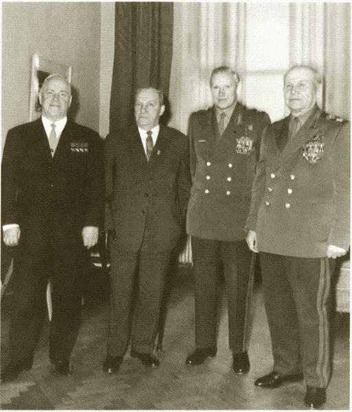 Иллюстрация к книге — Конев. Солдатский Маршал [i_048.jpg]