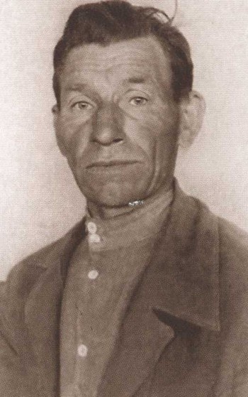 Иллюстрация к книге — Лидия Русланова. Душа-певица [i_017.jpg]