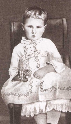 Иллюстрация к книге — Крупская [i_005.jpg]