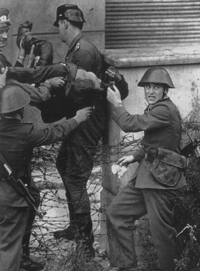 Иллюстрация к книге — Маркус Вольф [i_036.jpg]