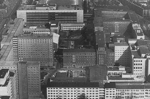 Иллюстрация к книге — Маркус Вольф [i_050.jpg]