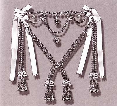 Иллюстрация к книге — Калиостро [i_024.jpg]