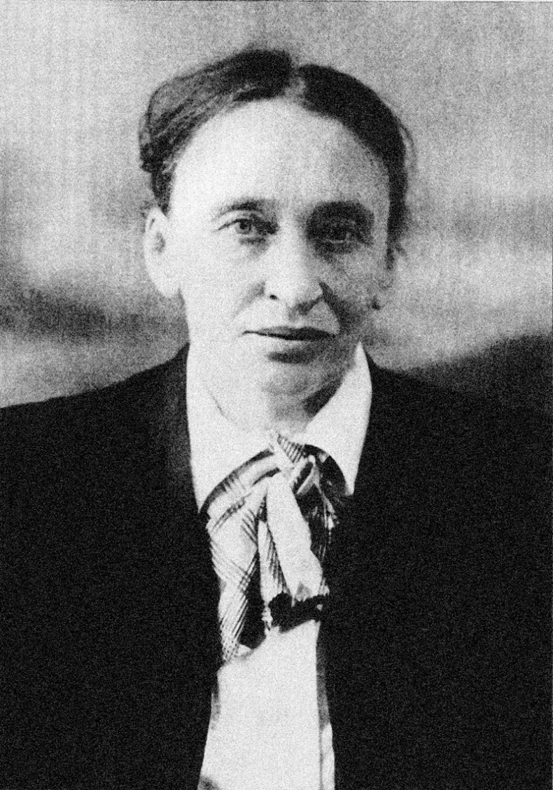 Иллюстрация к книге — "Посмотрим, кто кого переупрямит...". Надежда Яковлевна Мандельштам в письмах, воспоминаниях, свидетельствах [i_047.jpg]