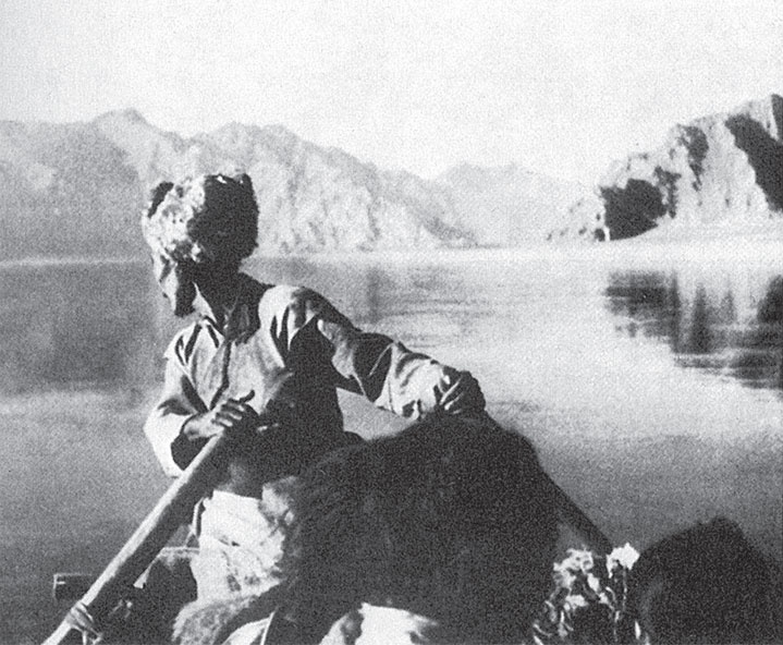 Иллюстрация к книге — Семь лет в Тибете. Моя жизнь при дворе Далай-ламы [_5.jpg]