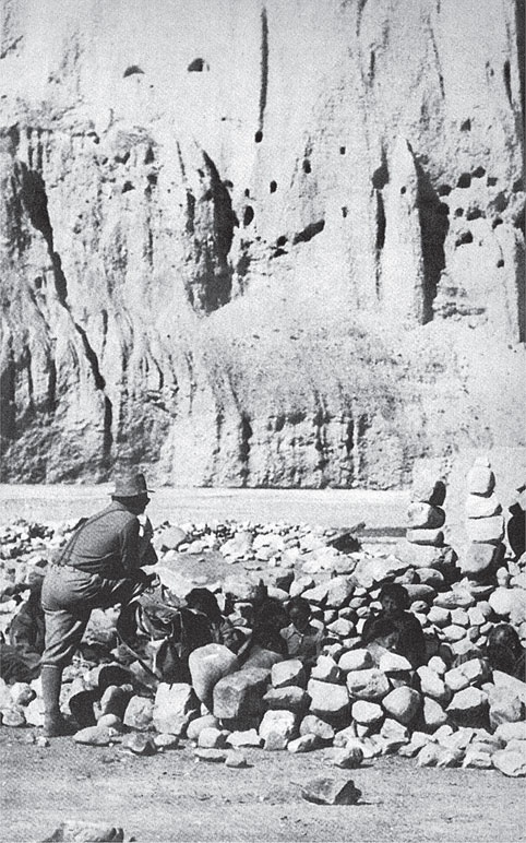 Иллюстрация к книге — Семь лет в Тибете. Моя жизнь при дворе Далай-ламы [_6.jpg]