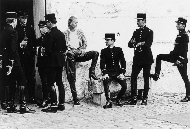 Иллюстрация к книге — Хельмут Ньютон. Автобиография [autogen_ebook_id116.jpg]