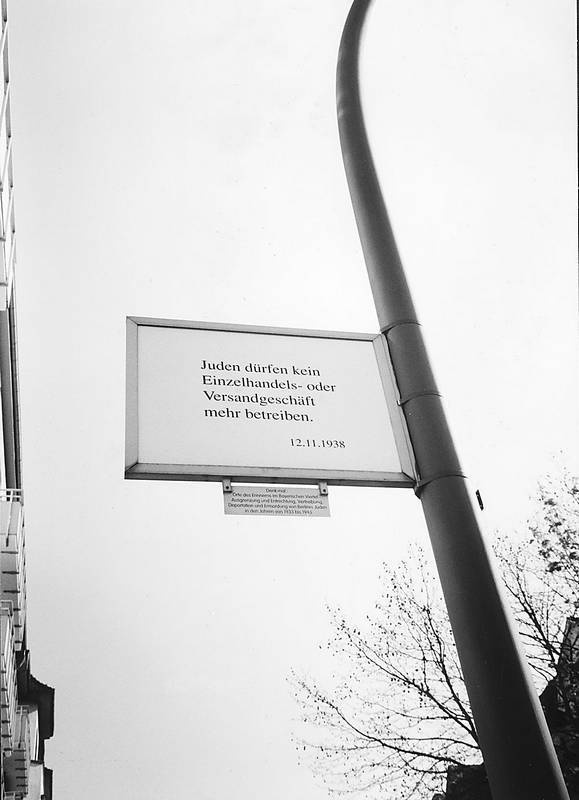 Иллюстрация к книге — Хельмут Ньютон. Автобиография [autogen_ebook_id16.jpg]