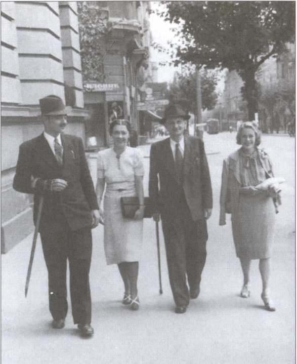 Иллюстрация к книге — Мемуары "власовцев" [i_007.jpg]