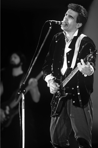 Иллюстрация к книге — Были 90-х. Том 2. Эпоха лихой святости [doc2fb_image_03000004.jpg]