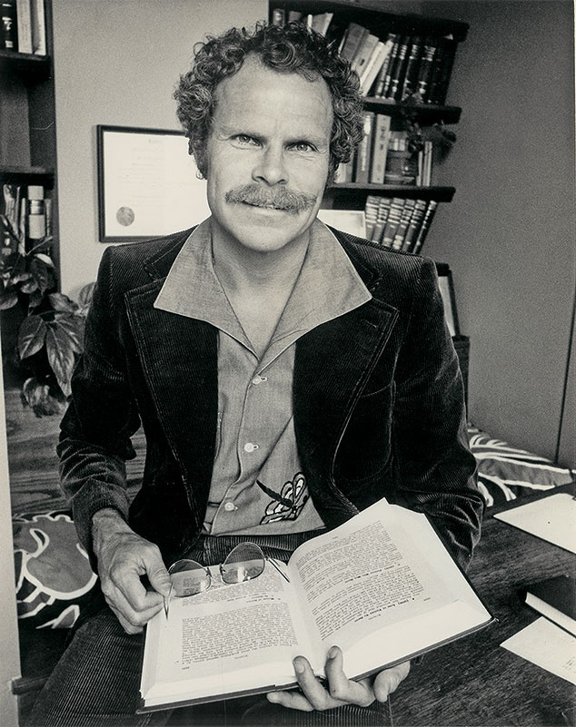 Иллюстрация к книге — Без ума от шторма, или Как мой суровый, дикий и восхитительно непредсказуемый отец учил меня жизни [i_007.jpg]