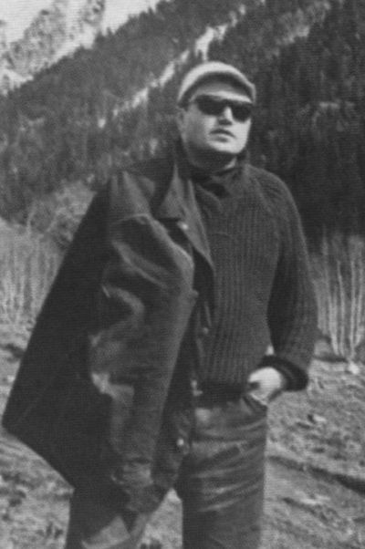 Иллюстрация к книге — Аксенов [i_019.jpg]