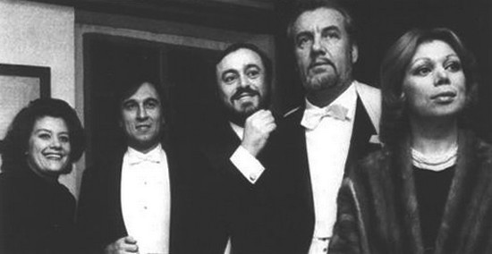 Иллюстрация к книге — Елена Образцова. Голос и судьба [i_104.jpg]