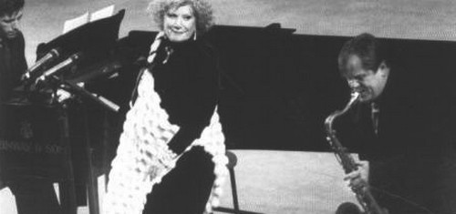 Иллюстрация к книге — Елена Образцова. Голос и судьба [i_114.jpg]