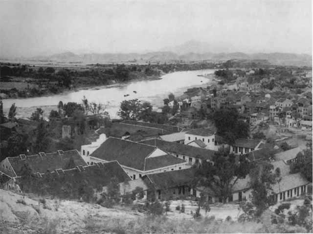 Иллюстрация к книге — Дэн Сяопин [i_013.jpg]