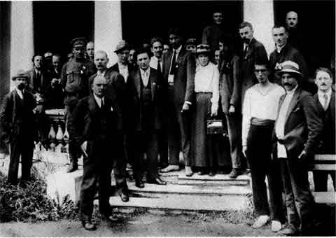 Иллюстрация к книге — Мао Цзэдун [p_20.jpg]