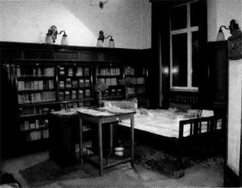 Иллюстрация к книге — Мао Цзэдун [p_77.jpg]