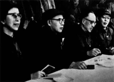 Иллюстрация к книге — Мао Цзэдун [p_85.jpg]