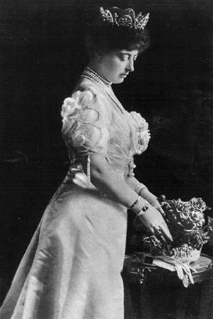 Иллюстрация к книге — Принцессы Романовы. Царские племянницы [i_012.jpg]